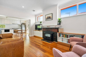 New Town Bungalow - A Leafy Family Haven